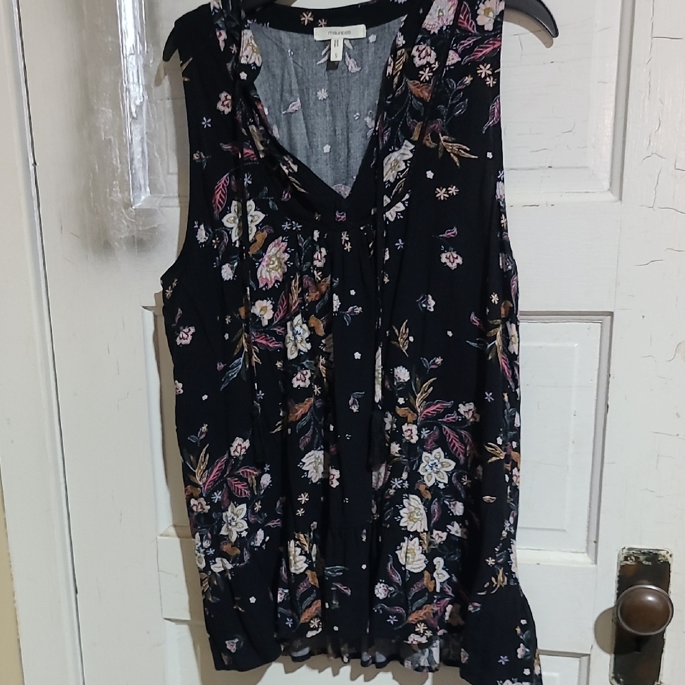 Maurices Black and Pink Floral Sleeveless Top